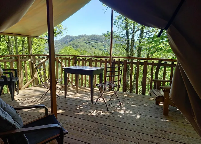 Camping Terre Rouge