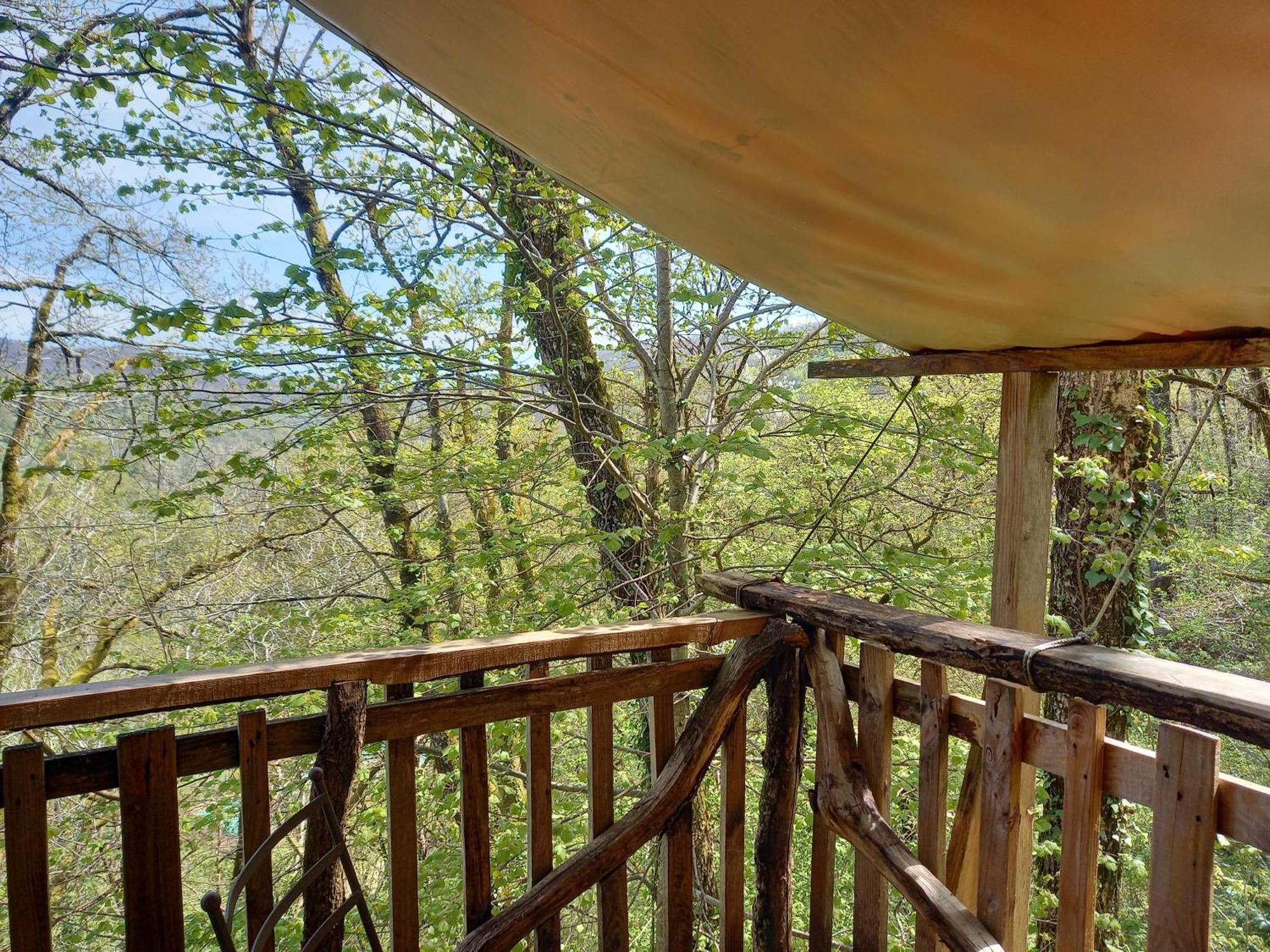 Terre Rouge Luxury tent Villecomtal